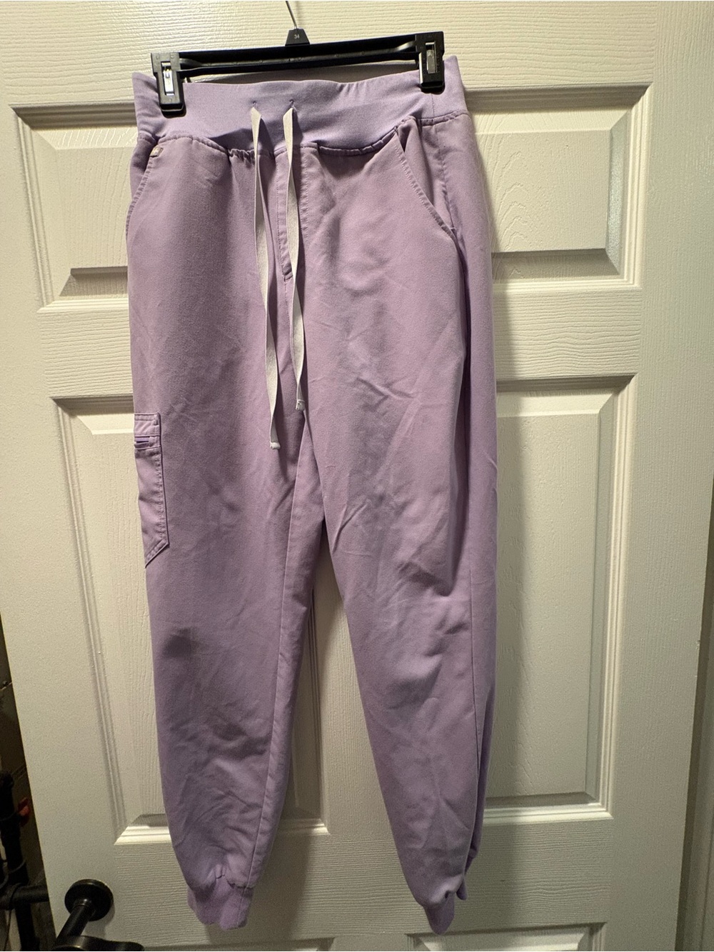Figs Lavender Dew Women’s Jogger Sweatpants with Drawstring